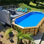 Millstone 2, Two Bed + Shared Pool *