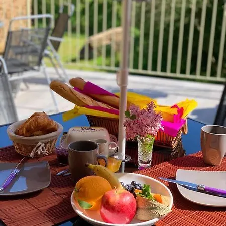 Millstone 2, Two Bed + Shared Pool * Chassenon