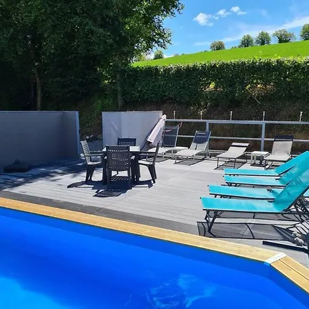 Apartment Millstone 2, Two Bed + Shared Pool